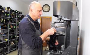 Samir Alihodžić: Za 28 godina rada popravio oko 300.000 pari cipela